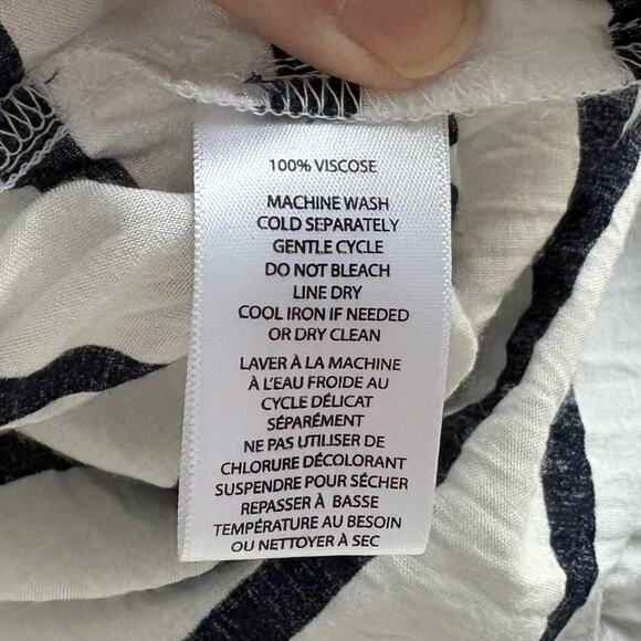 Beach Lunch Lounge Striped Pullover, Navy Blue and White, Size M, Anthropology - Picture 9 of 9